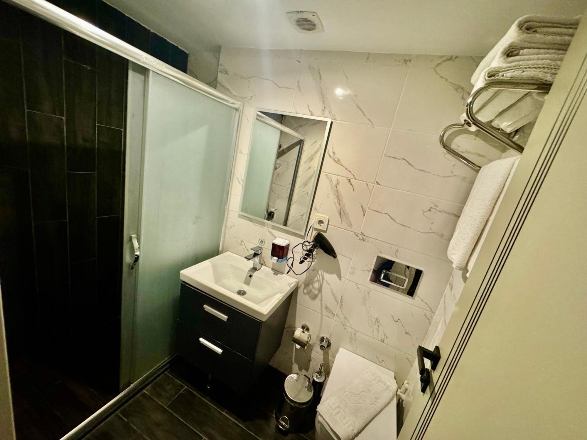 Aram Edessa Hotel İstanbul Dış mekan fotoğraf